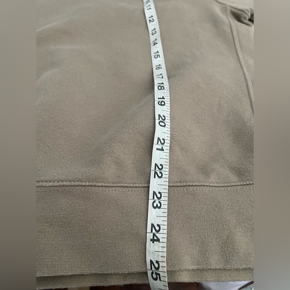 Nike Men's Brown Crewneck Sweater - Picture 14 of 15